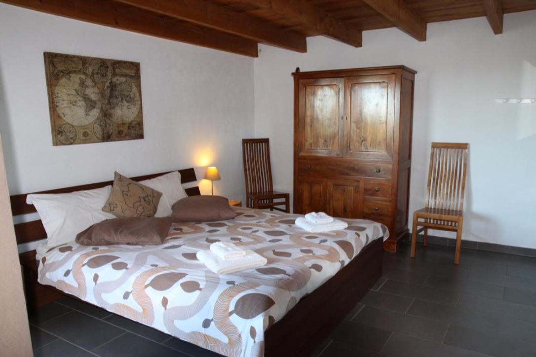 Domaine De Cazaban Apartman Villegailhenc Kültér fotó