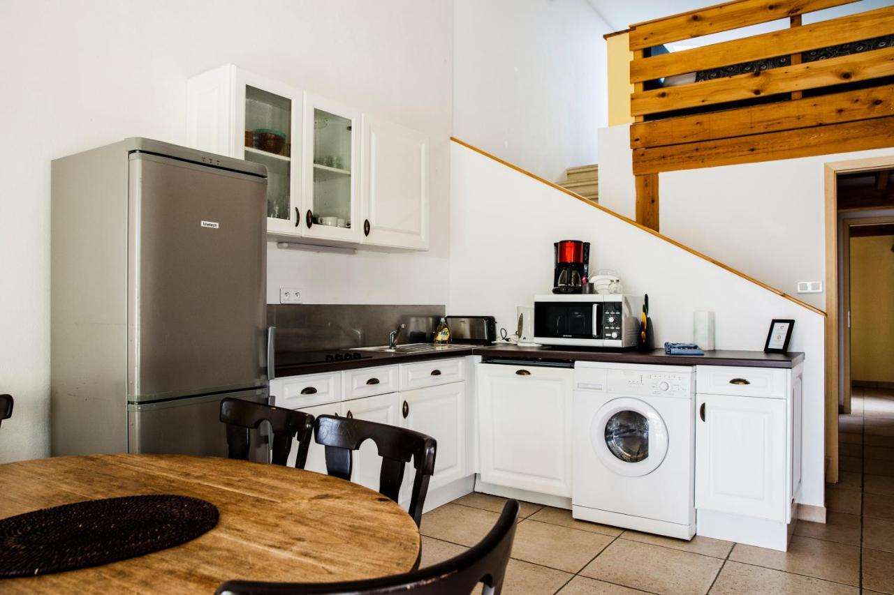 Domaine De Cazaban Apartman Villegailhenc Kültér fotó