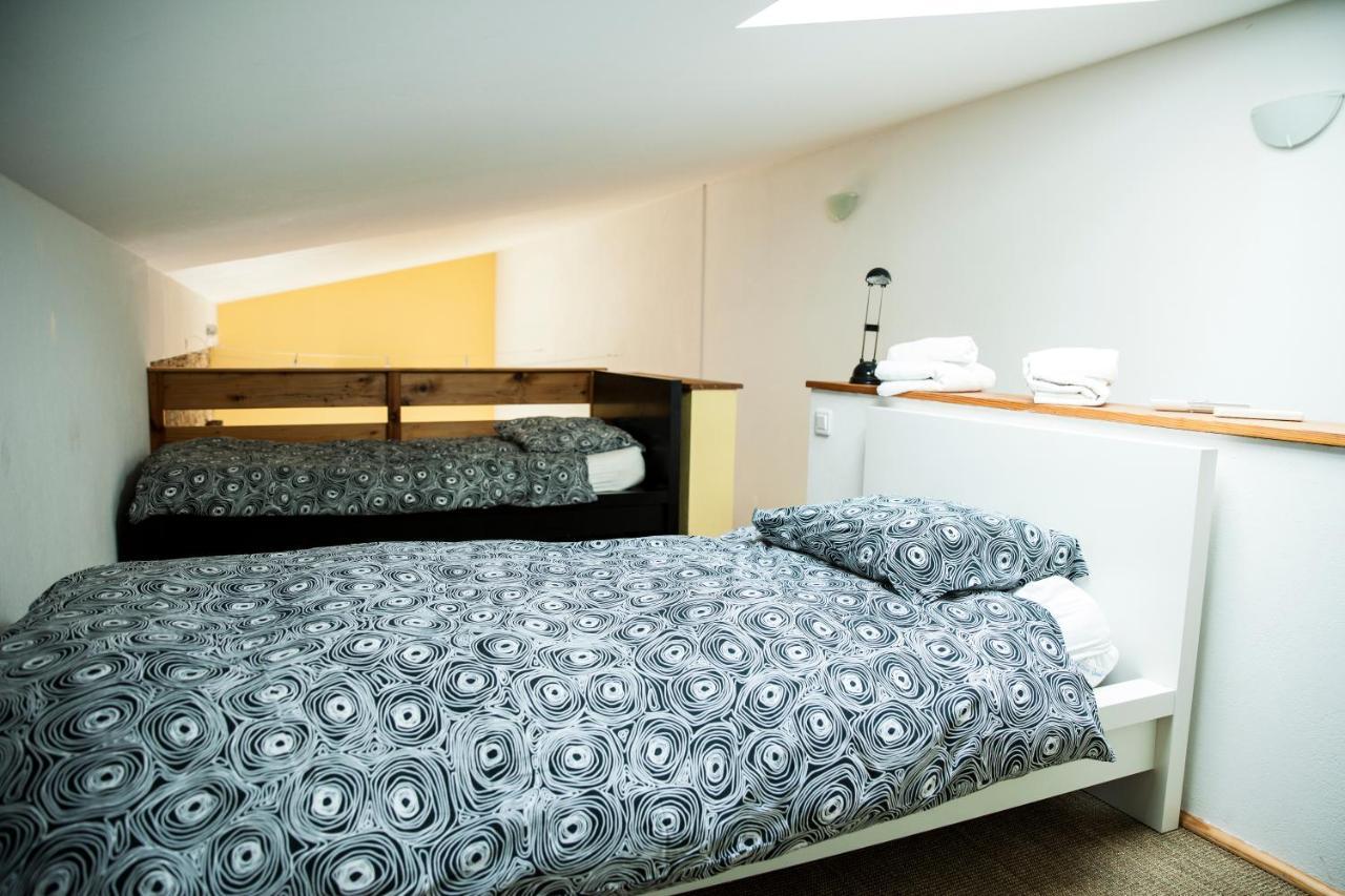 Domaine De Cazaban Apartman Villegailhenc Kültér fotó